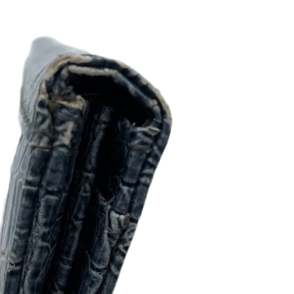 KENNETH COLE REACTION reptile look textured light blue wallet - Picture 16 of 16